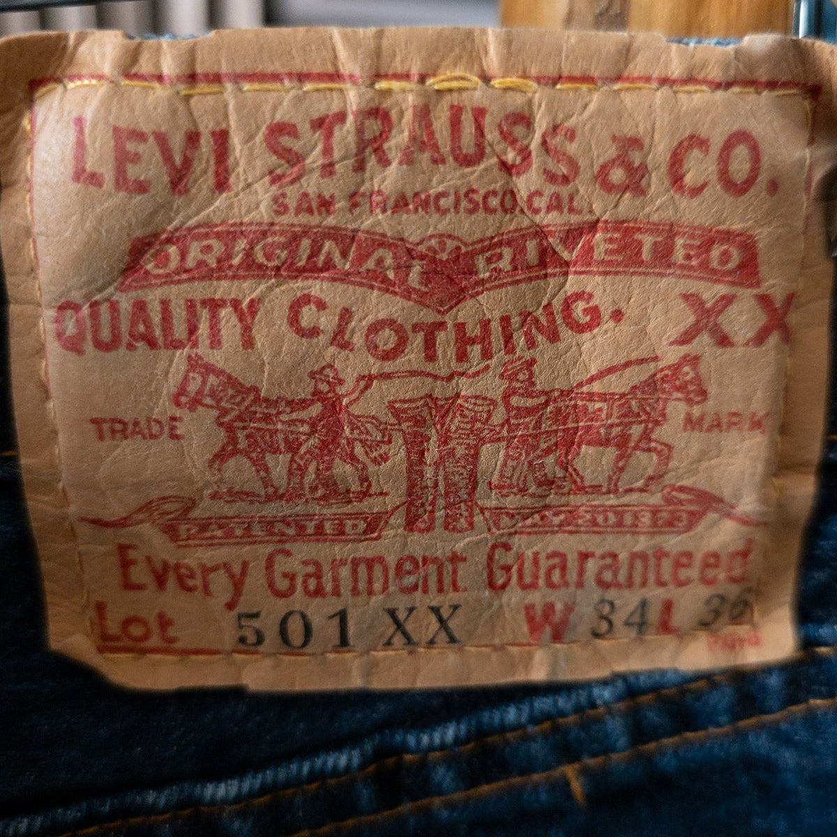 Vintage Levi’s 501 XX Made in USA Jeans – W34 L36 Dark Wash