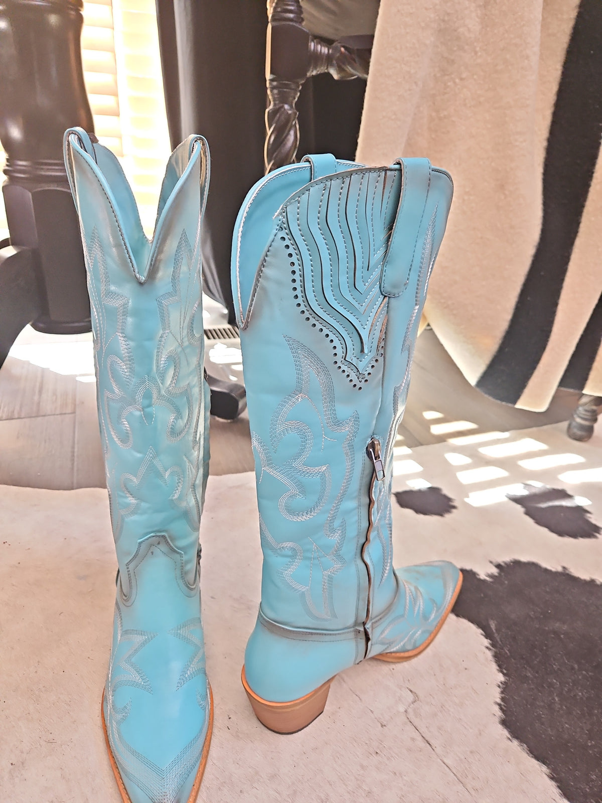 Women's Turquoise Western Cowboy Boots Knee High Side Zip Size 12 New