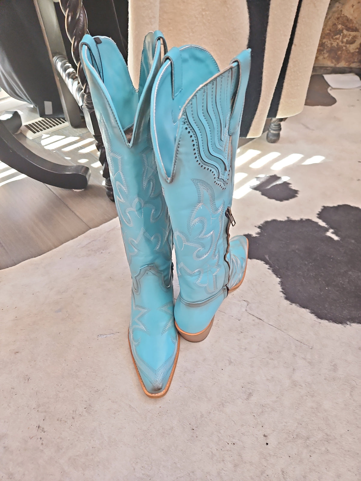 Women's Turquoise Western Cowboy Boots Knee High Side Zip Size 12 New