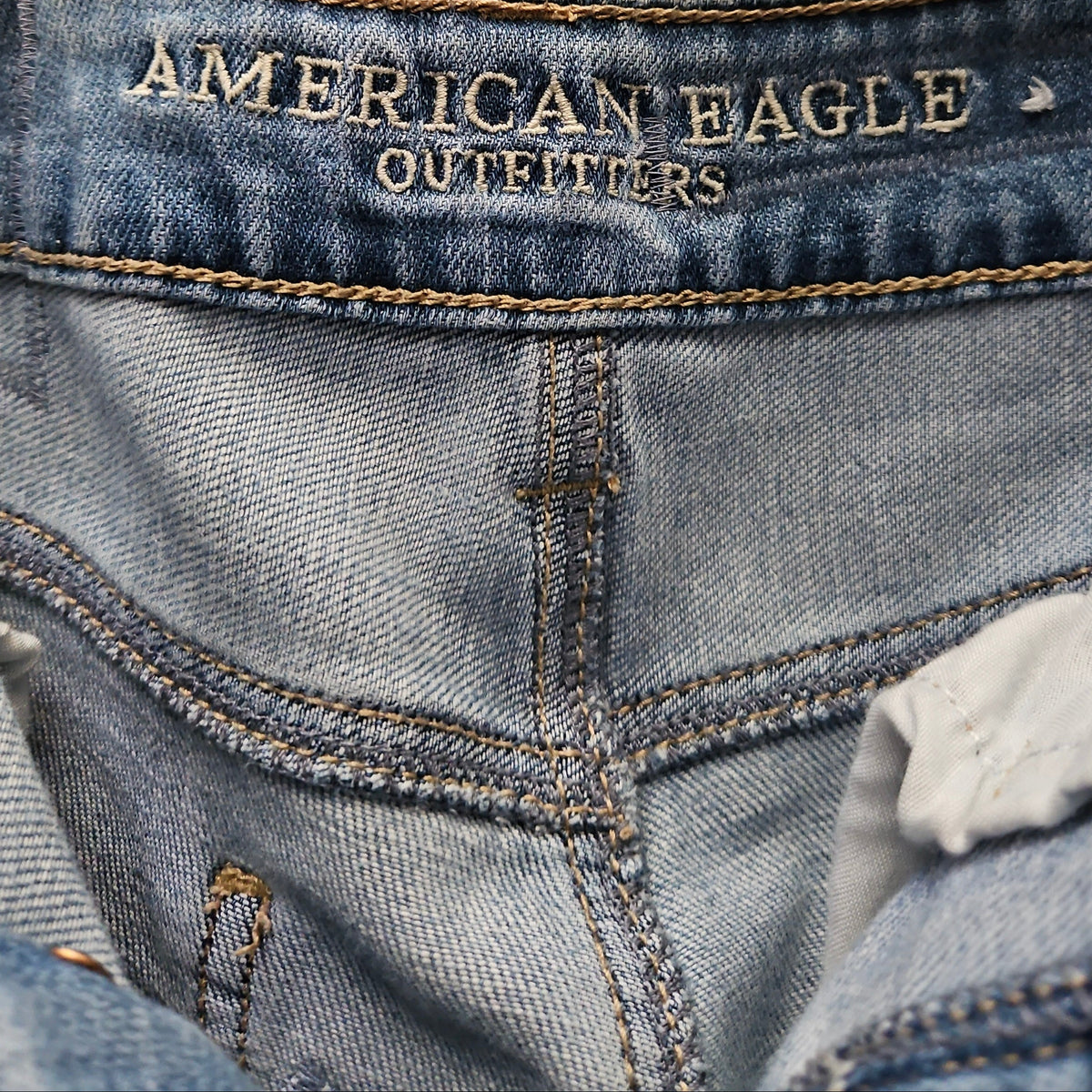 American Eagle Outfitters Women's Highest Rise Ripped Patchwork Jeans Size 0 Regular