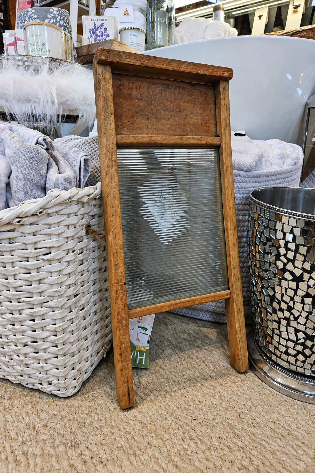 Antique Victory No. 508 Ribbed Glass Washboard – National Washboard Co.