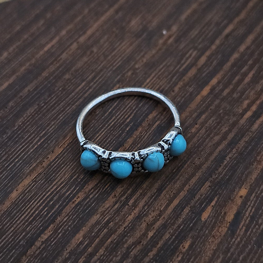 Turquoise Cluster Ring – Size 6