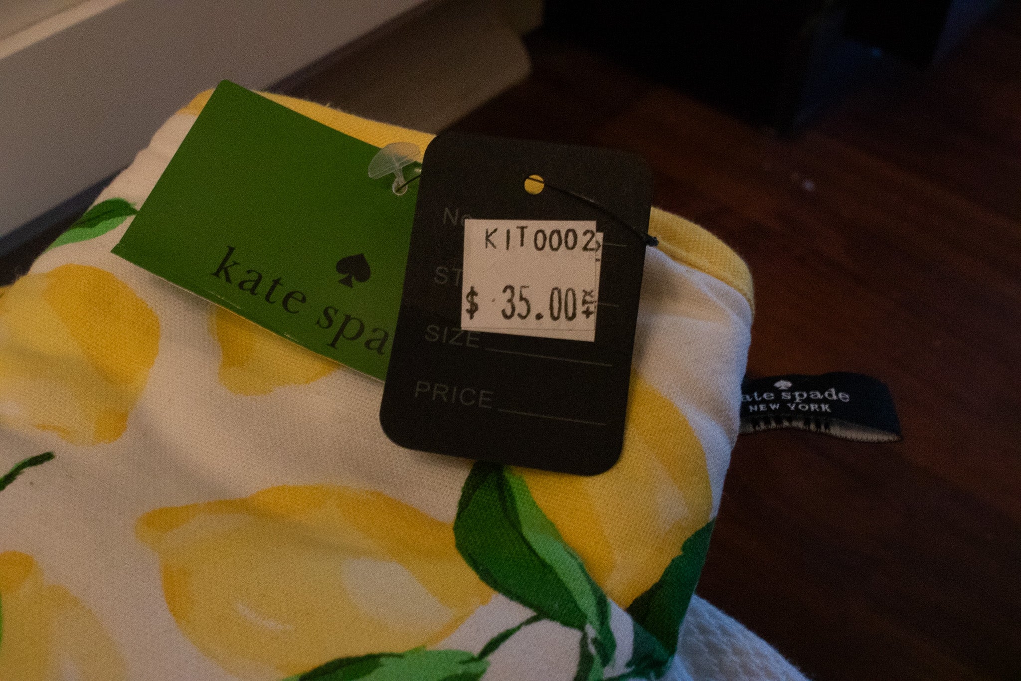 Kate Spade Kitchen Towel Set and 2 Mini Mitts