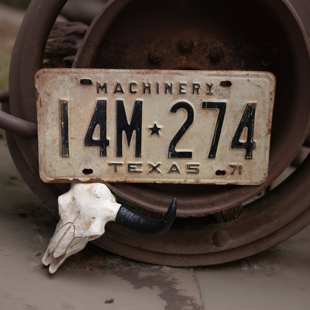 Vintage Machinery Texas 1971 License Plate