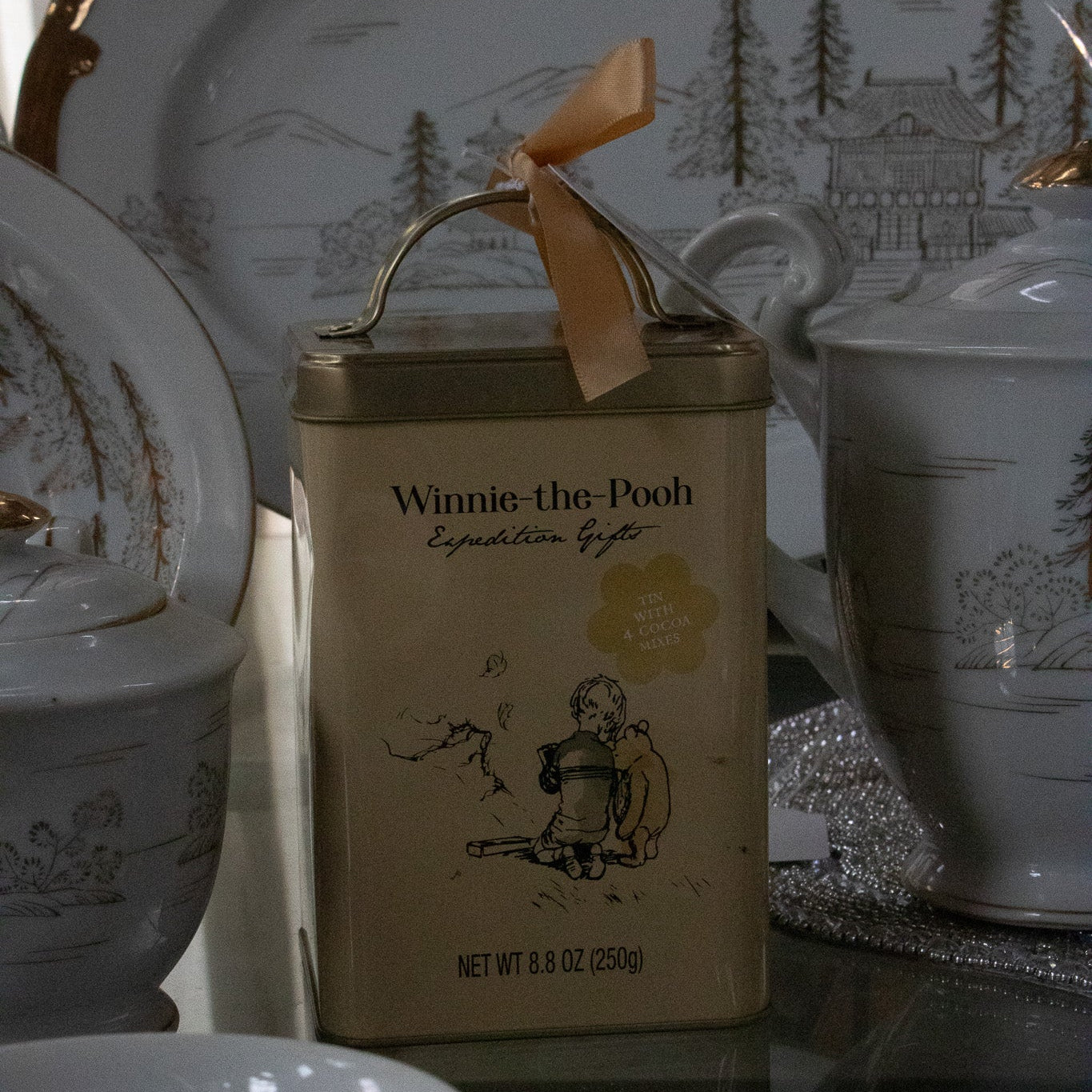 Winnie-the-Pooh Expedition Gifts Collectors Tin With 4 Coco Mixes