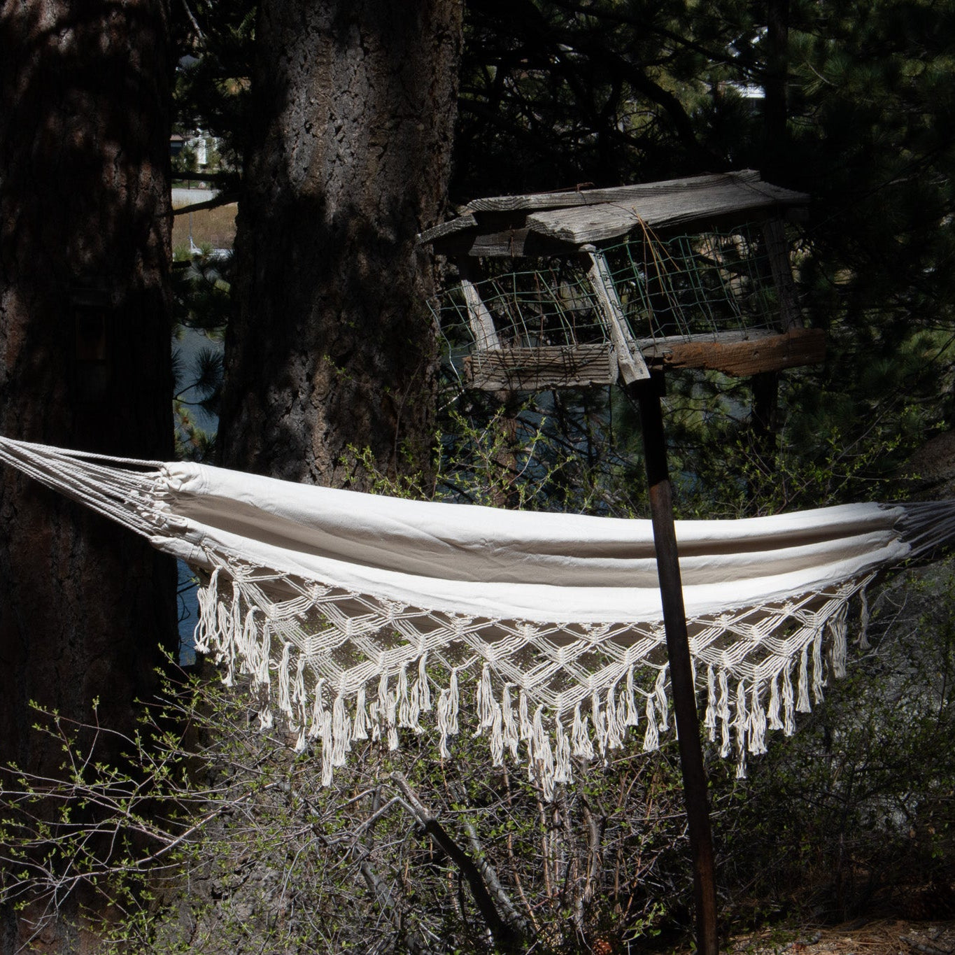 Boho Brazilian Fringed Macrame Hammock 485 lb Capacity Portable with Cloth Bag White kiits