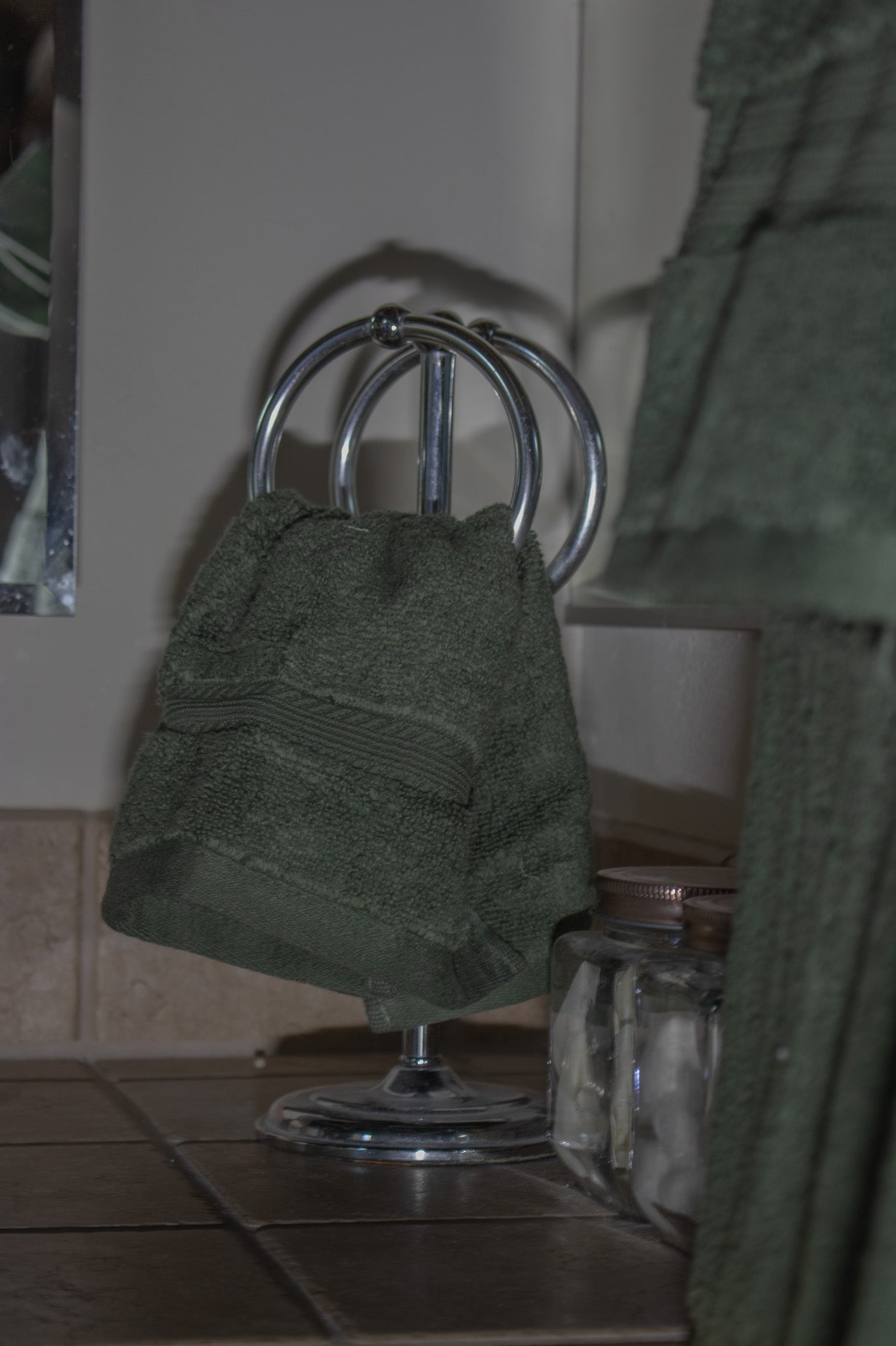 Joie Home Set of Four Luxurious 100% Cotton Dark Green Washcloths