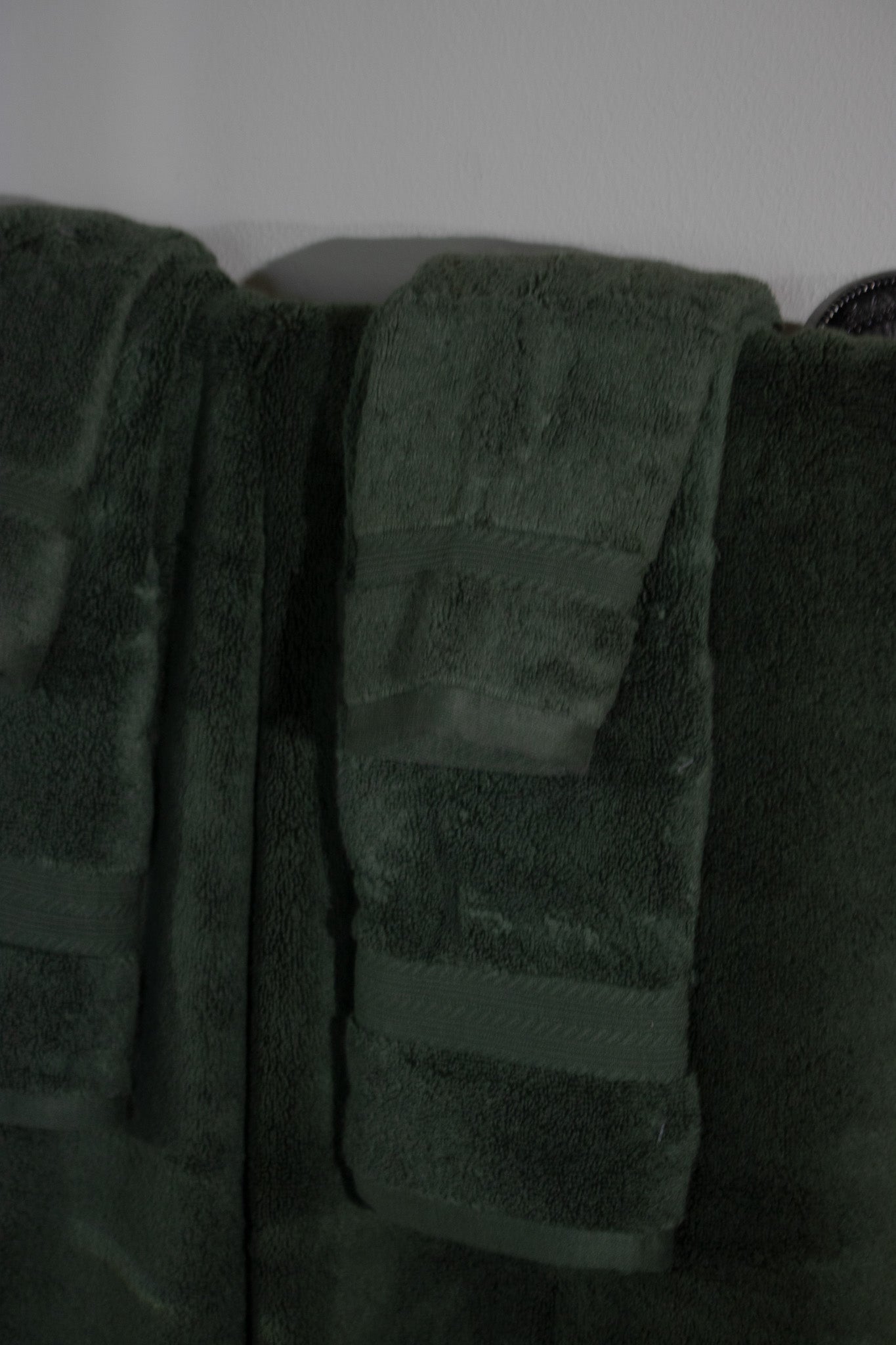 Joie Home Set of Four Luxurious 100% Cotton Dark Green Washcloths