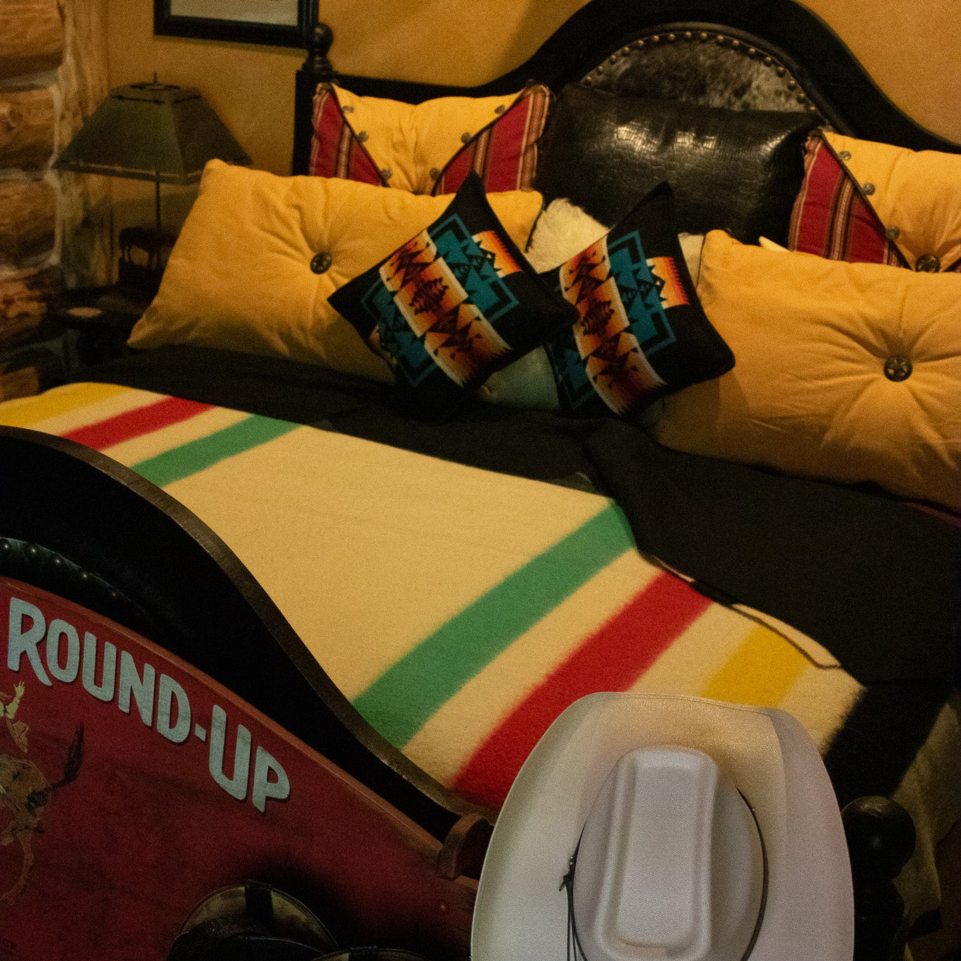 Hudson's Bay Point Wool Blanket Off-White Bold Multi-Colored Stripes