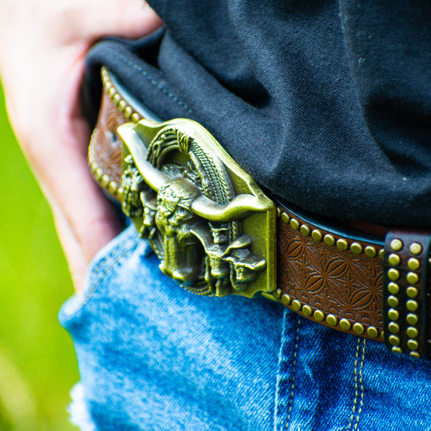 Premium Bull Horn Buckle with 47" Coffee Brown Leather Belt