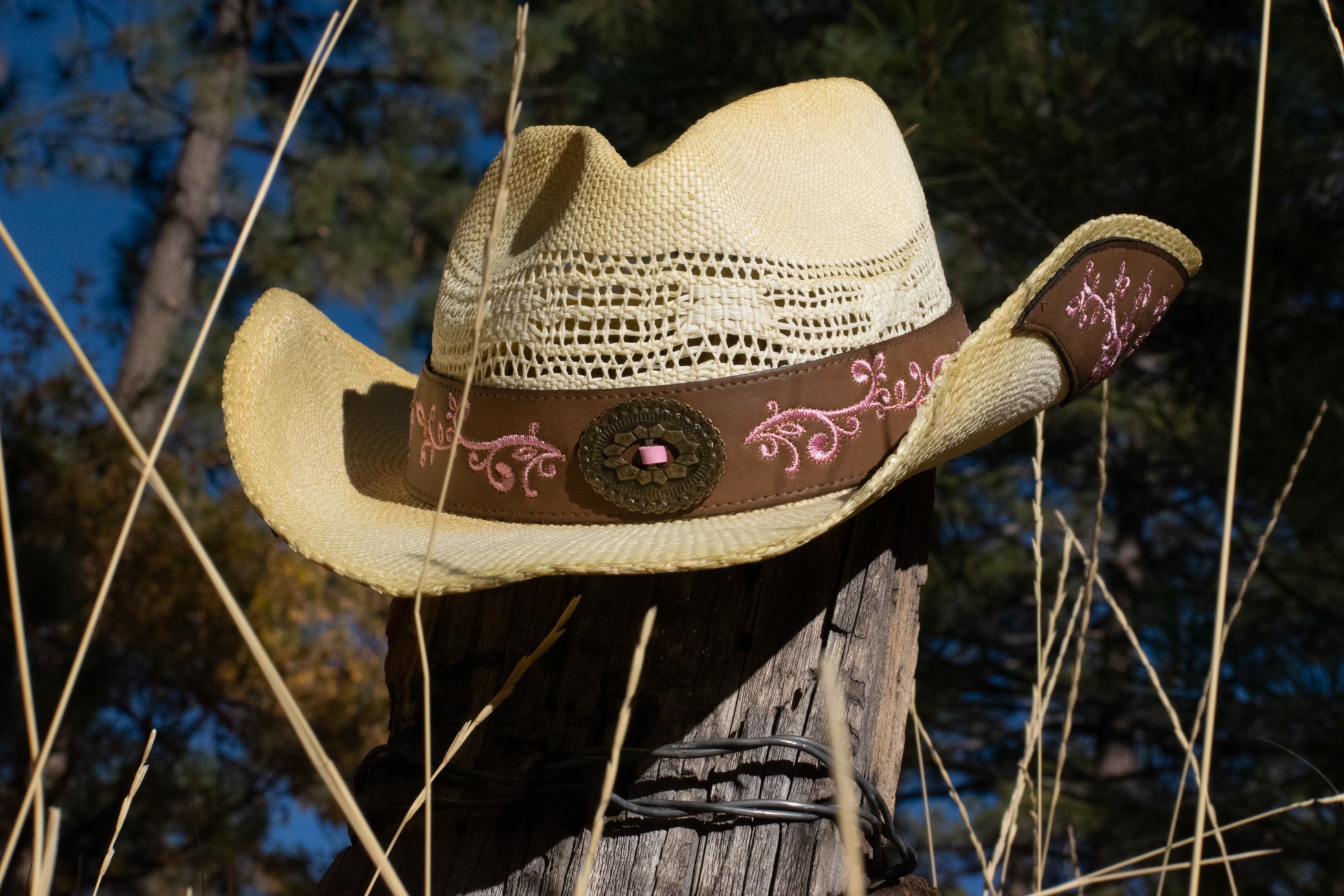 Classic Cowgirl hat Woven With 100% Recycled Paper