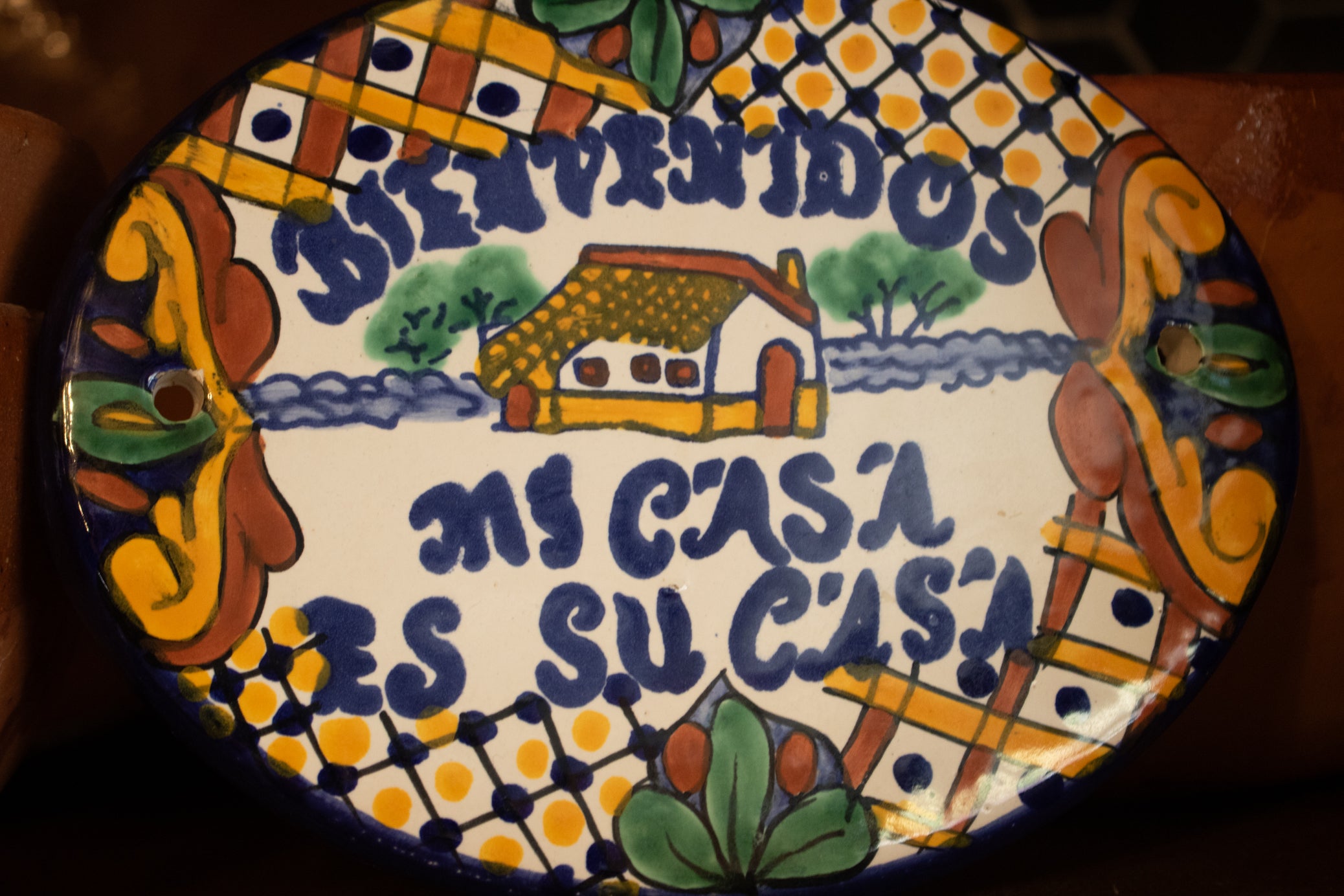 Bienvenidos Mi Casa Es Su Casa Hand-Painted Decorative Ceramic Welcome Sign 8.5" x 6.5"