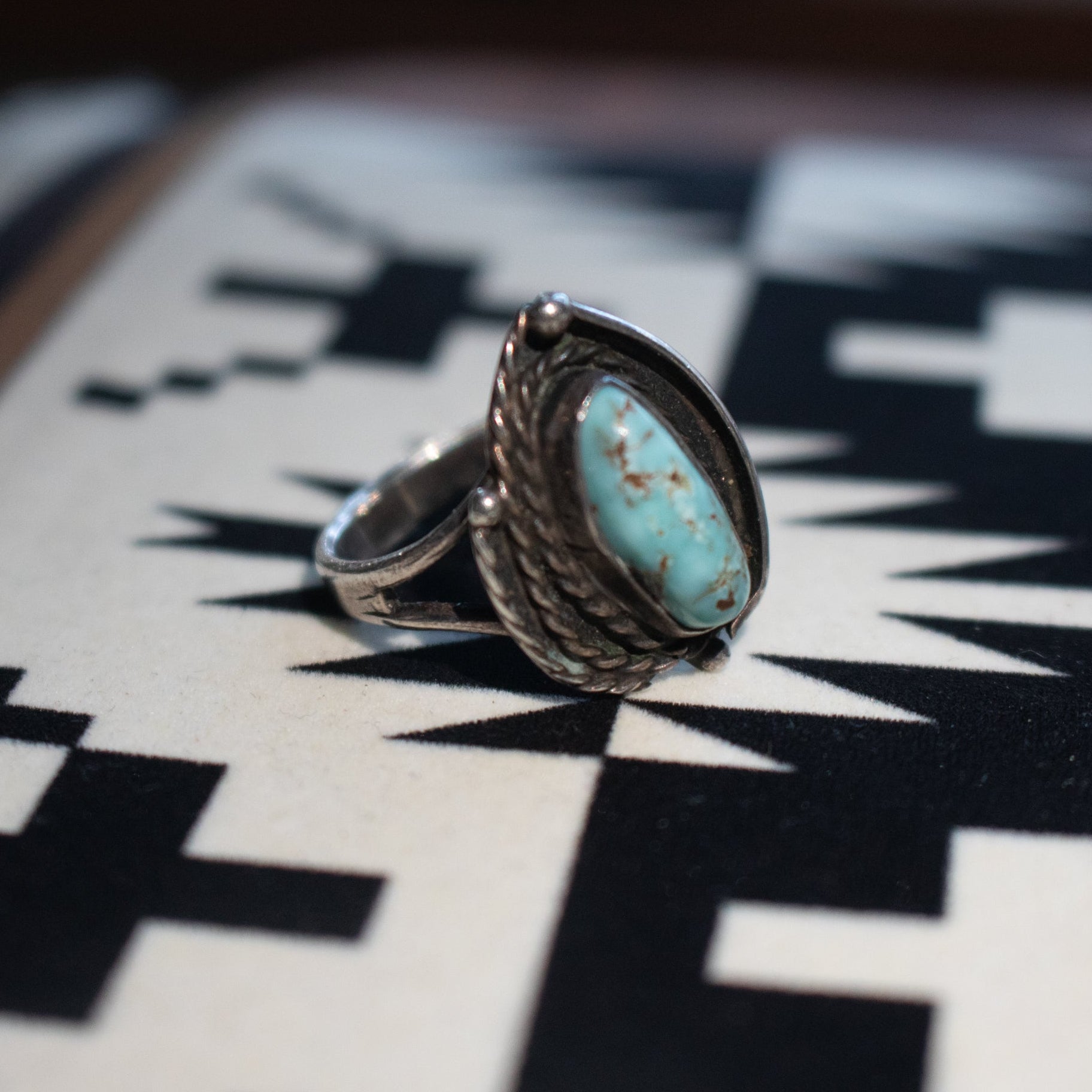 Unique Dyer Blue Turquoise Sterling Silver Rope Border Ring Size 7.5