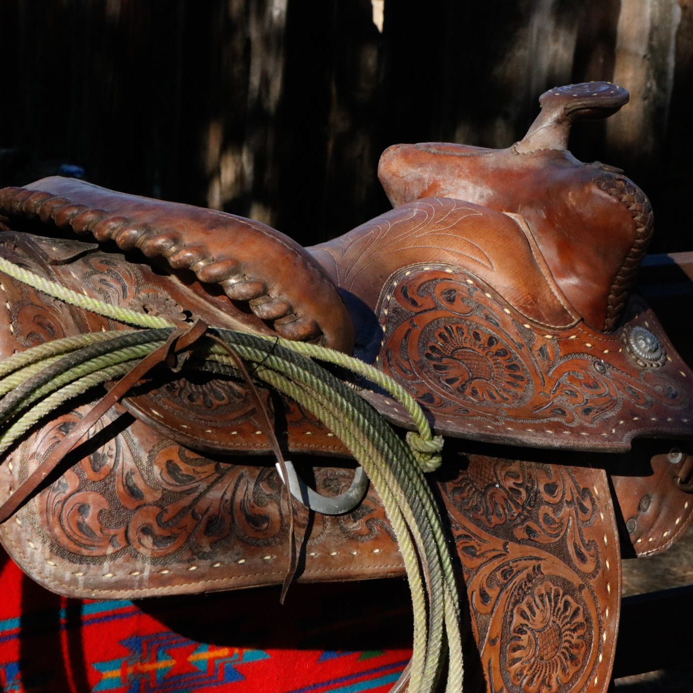 Vintage 16 3/4-inch Classic Western Show Saddle