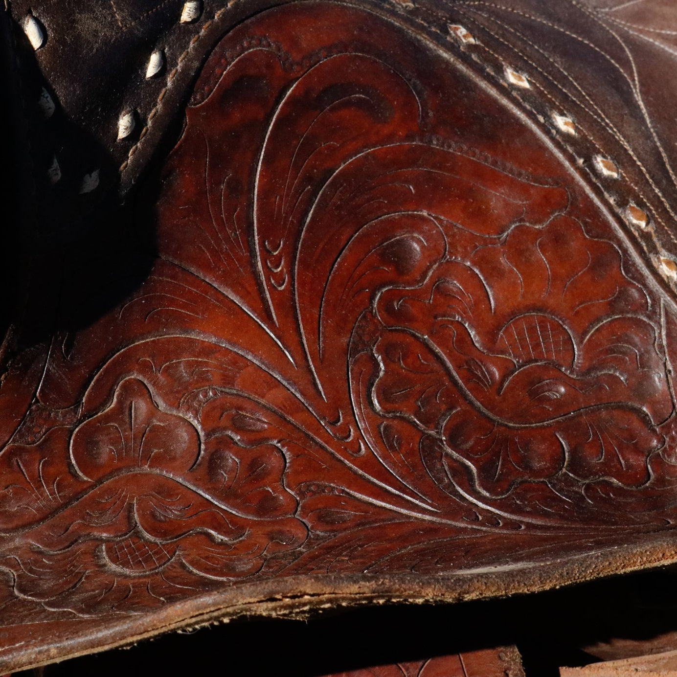 Vintage Lone Star 15 1/4Inch Show Saddle