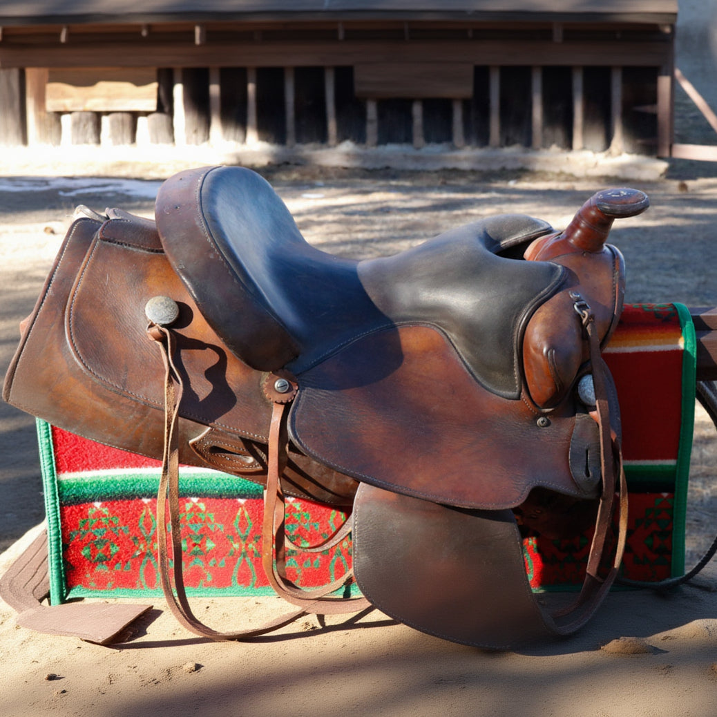 Vintage 17 Inch Classic Western Saddle