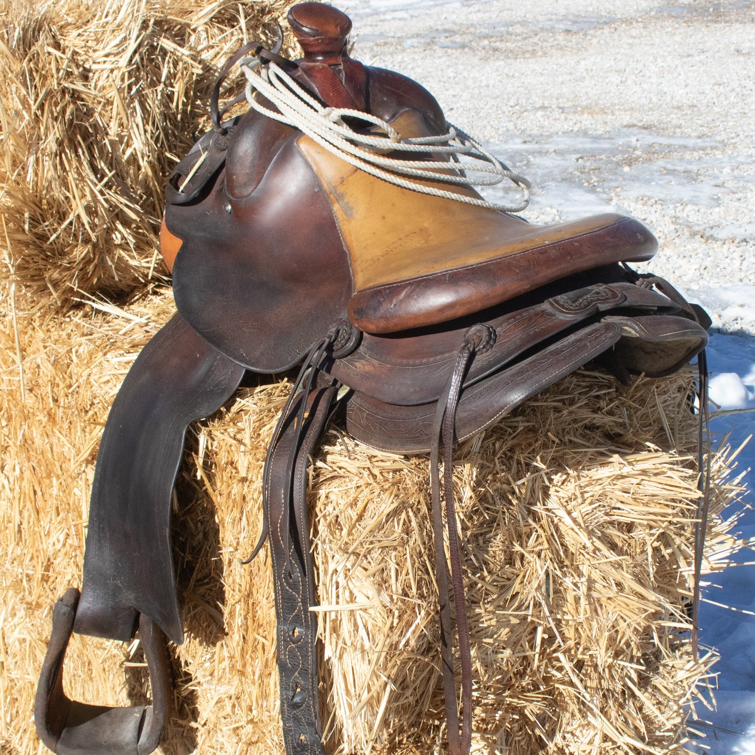 Vintage 17 1/2 Inch Western Saddle