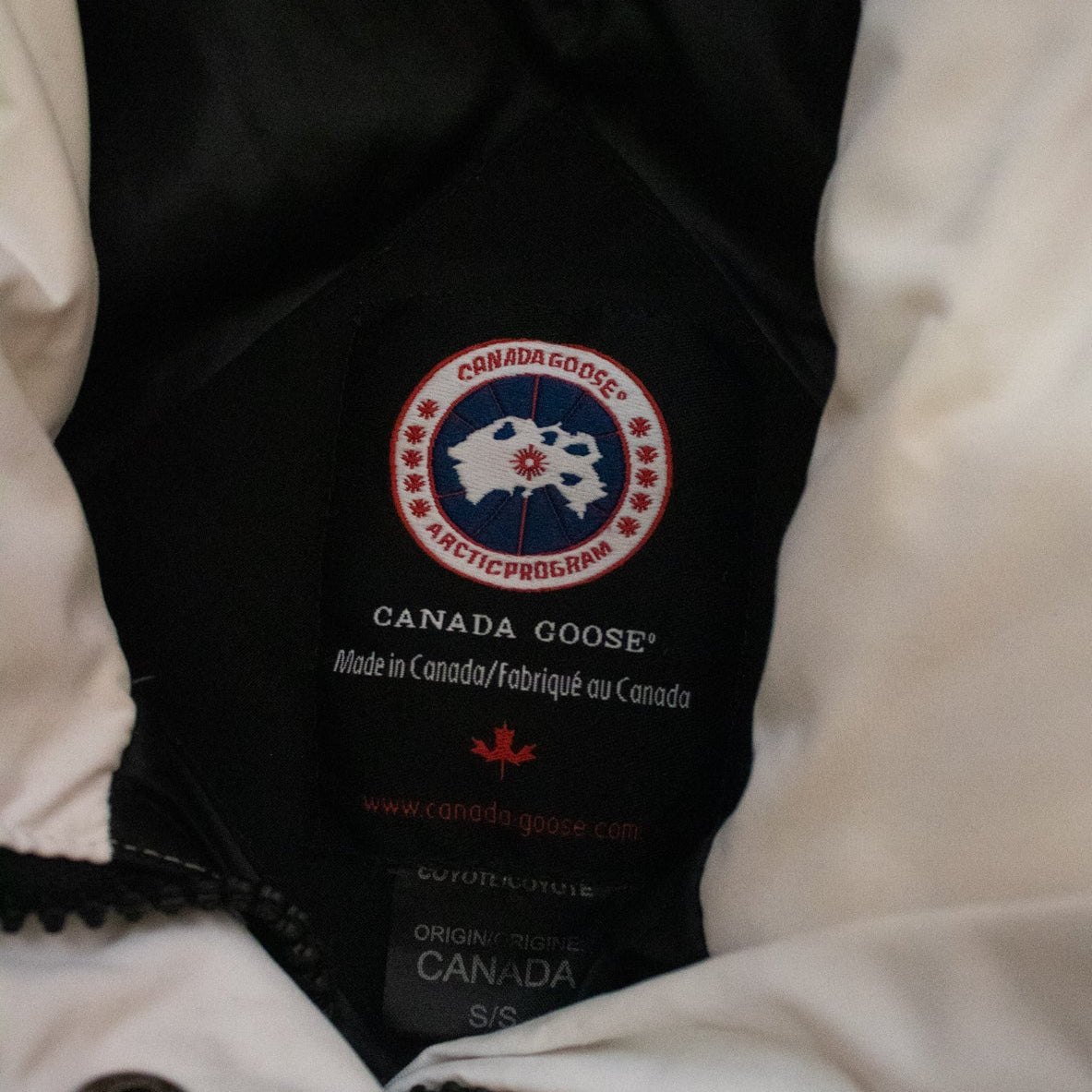 Canada Goose Arctic Program Patch Parka White Olympic Style Jacket Size Small