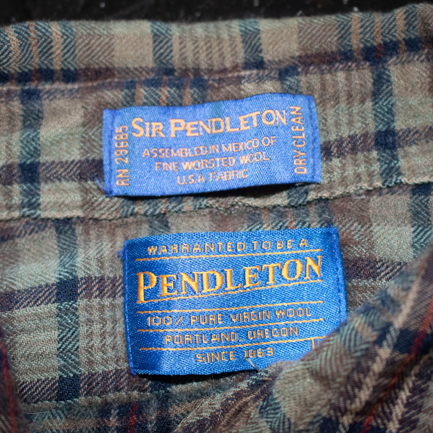 Pendleton Wool Button up Dark Forest Green Red and Brown Plaid Size Large