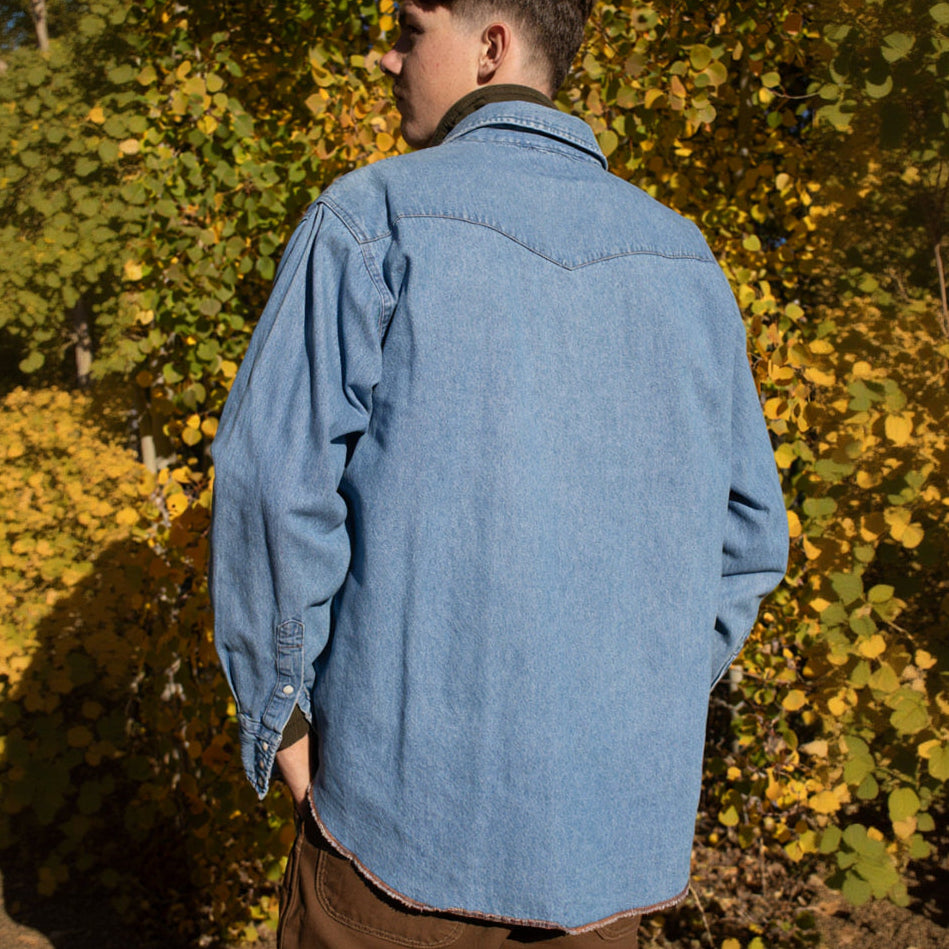 Wrangler Denim Cowboy Cut Long Sleeve Western Style Snap-up