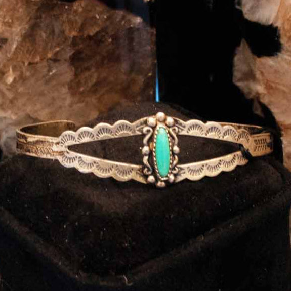 Vintage Navajo Oval Hachita Turquoise Sterling Silver Cuff Bracelet Handmade in New Mexico