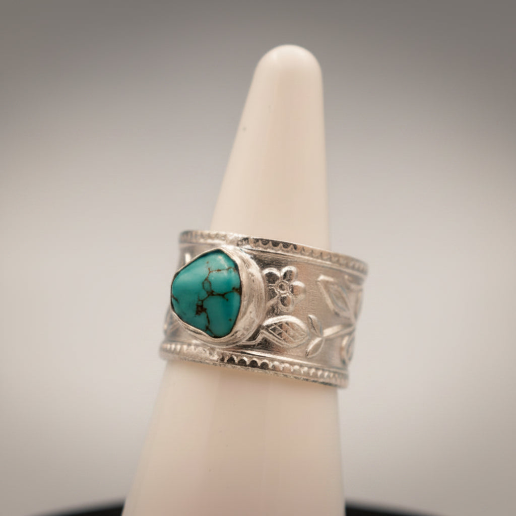 Turquoise 925 Sterling Silver Flower Band Ring Size 5