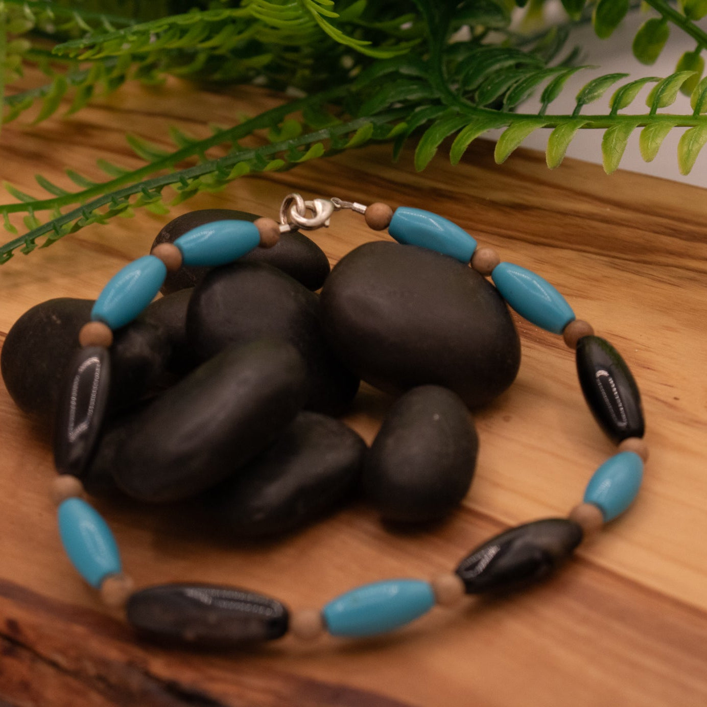 Stylish Blue and Black Ceramic and Stone Anklet