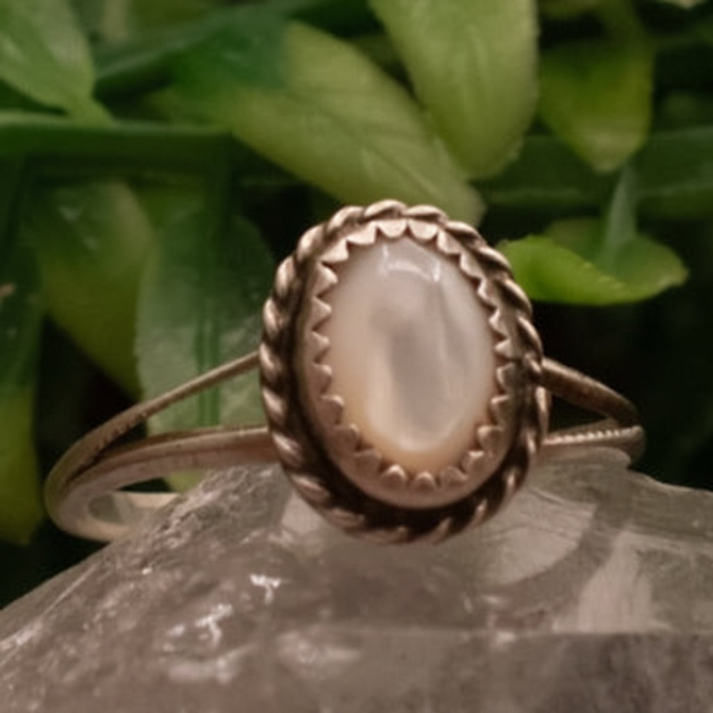 Vintage Moonstone Sterling Silver Split Band Size 6