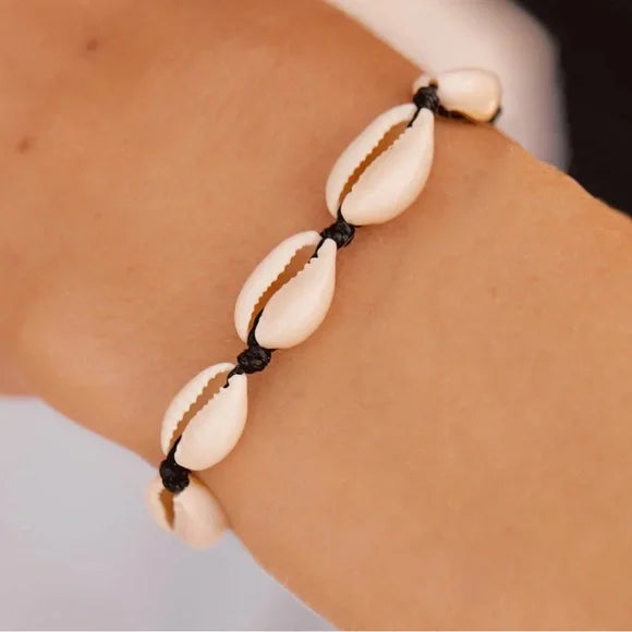 Pura Vida Knotted Jute Cord and Cowries Bracelet Black