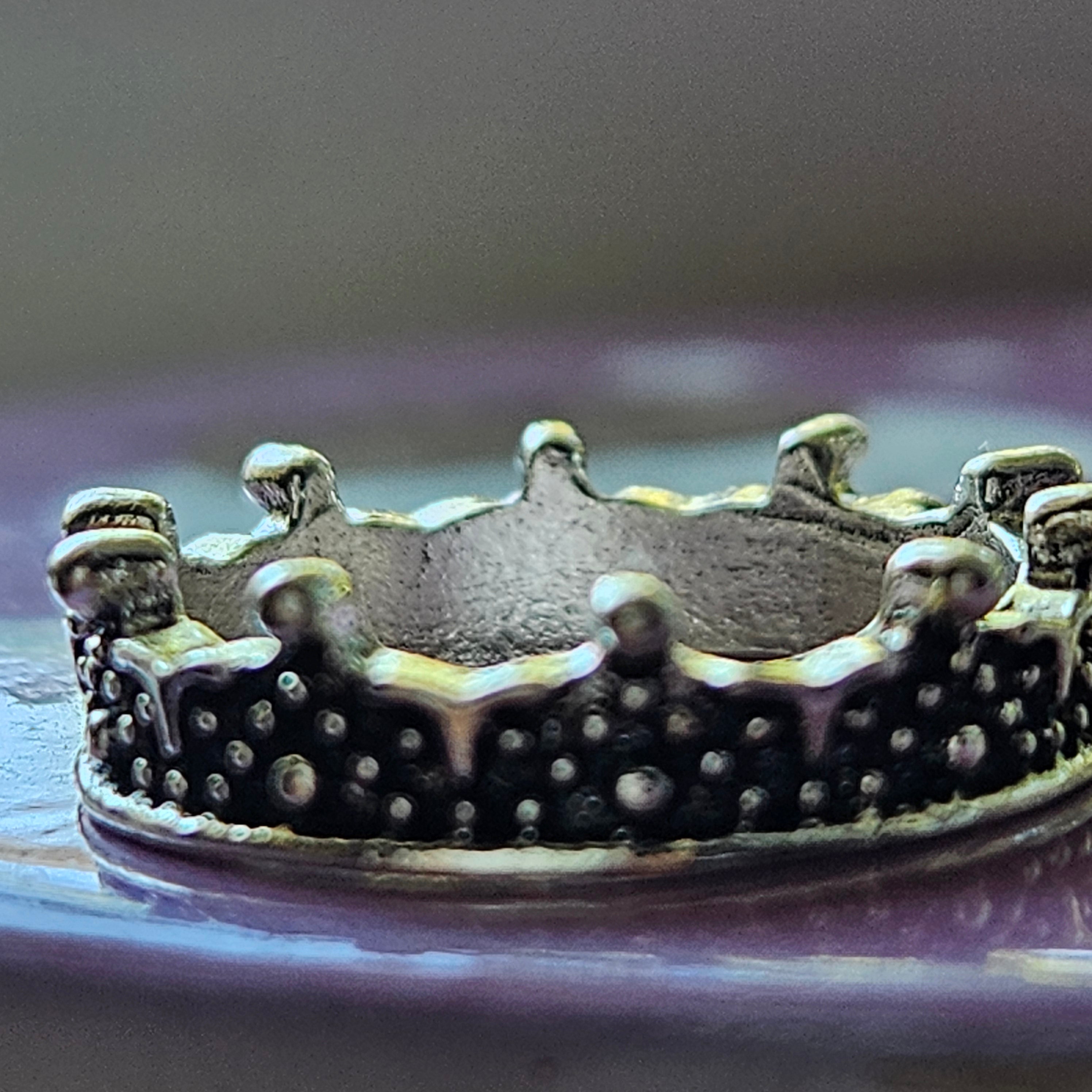 silver plated crown style statement ring with raised gothic detailing and oxidized vintage finish size 5