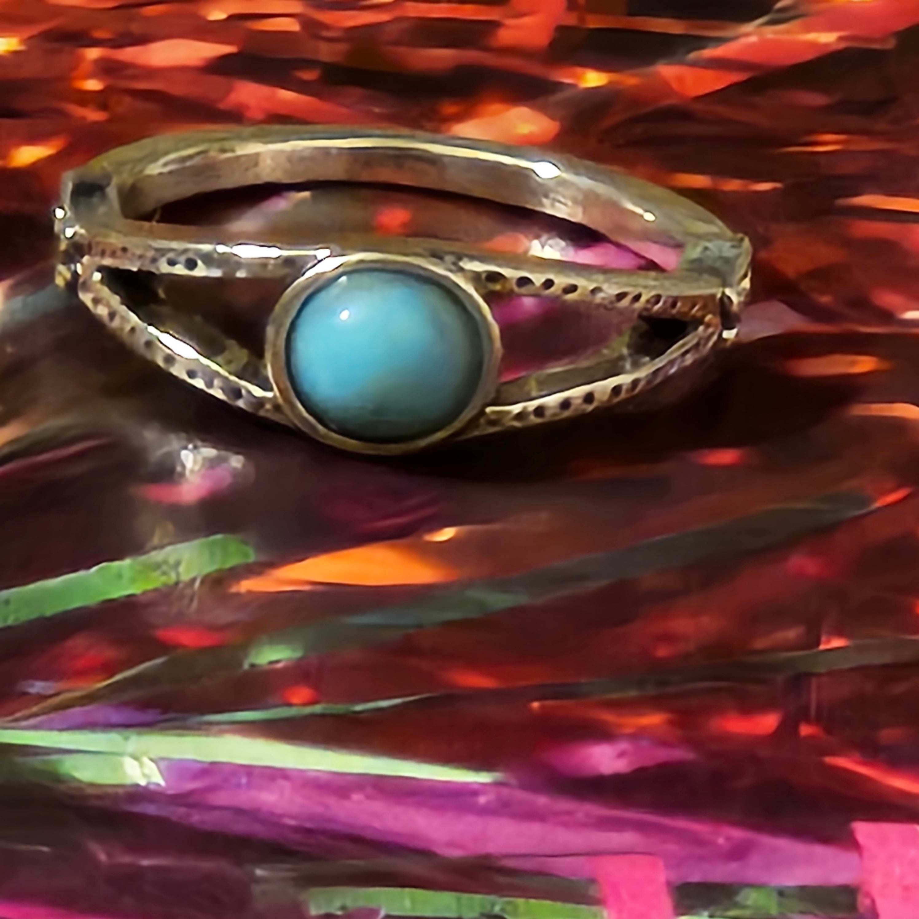 Faux Turquoise Alloy Silver Plated Ring Size 5.5