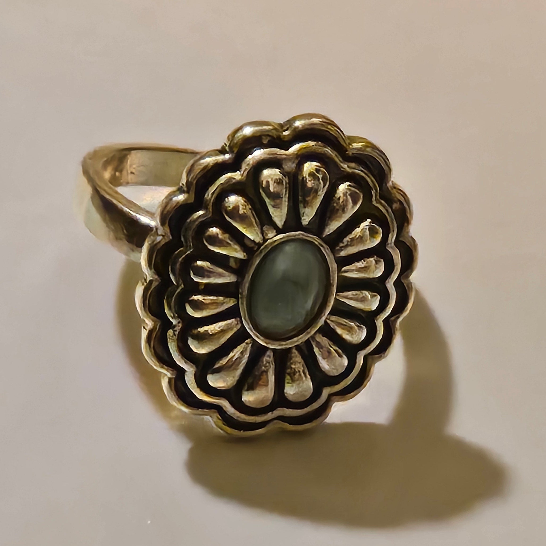 Alloy Silver Plated Faux Turquoise Flower Ring Size 7
