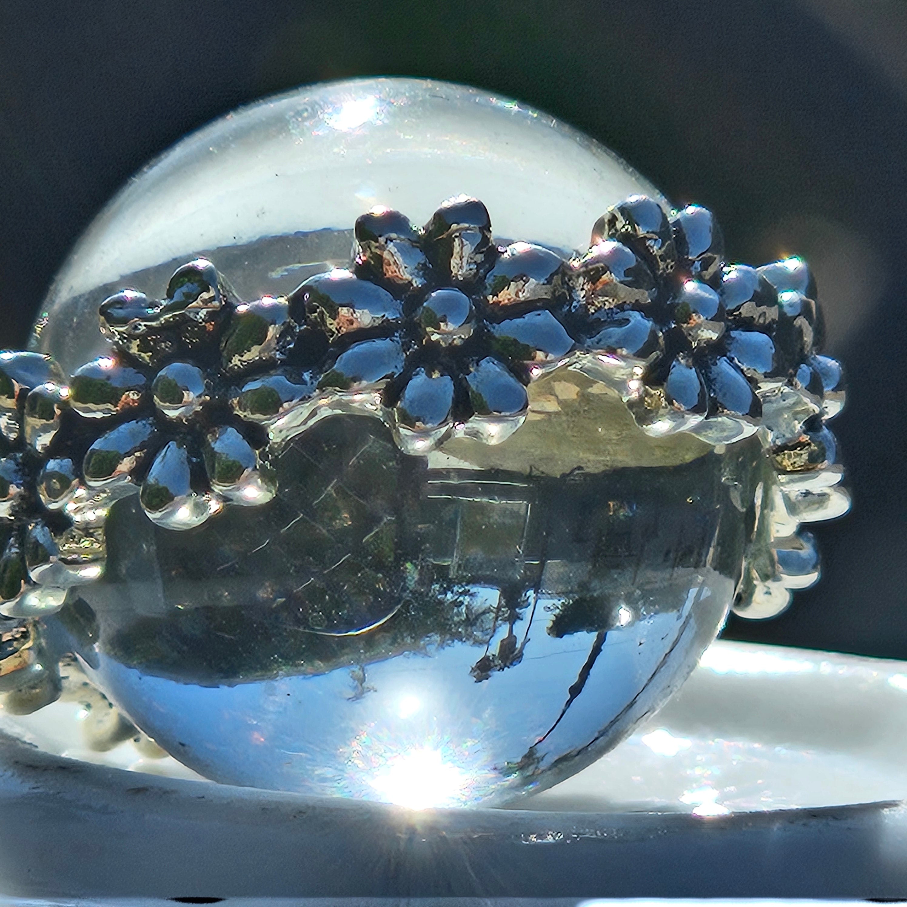 Silver Tone Daisy Ring Size 6.5