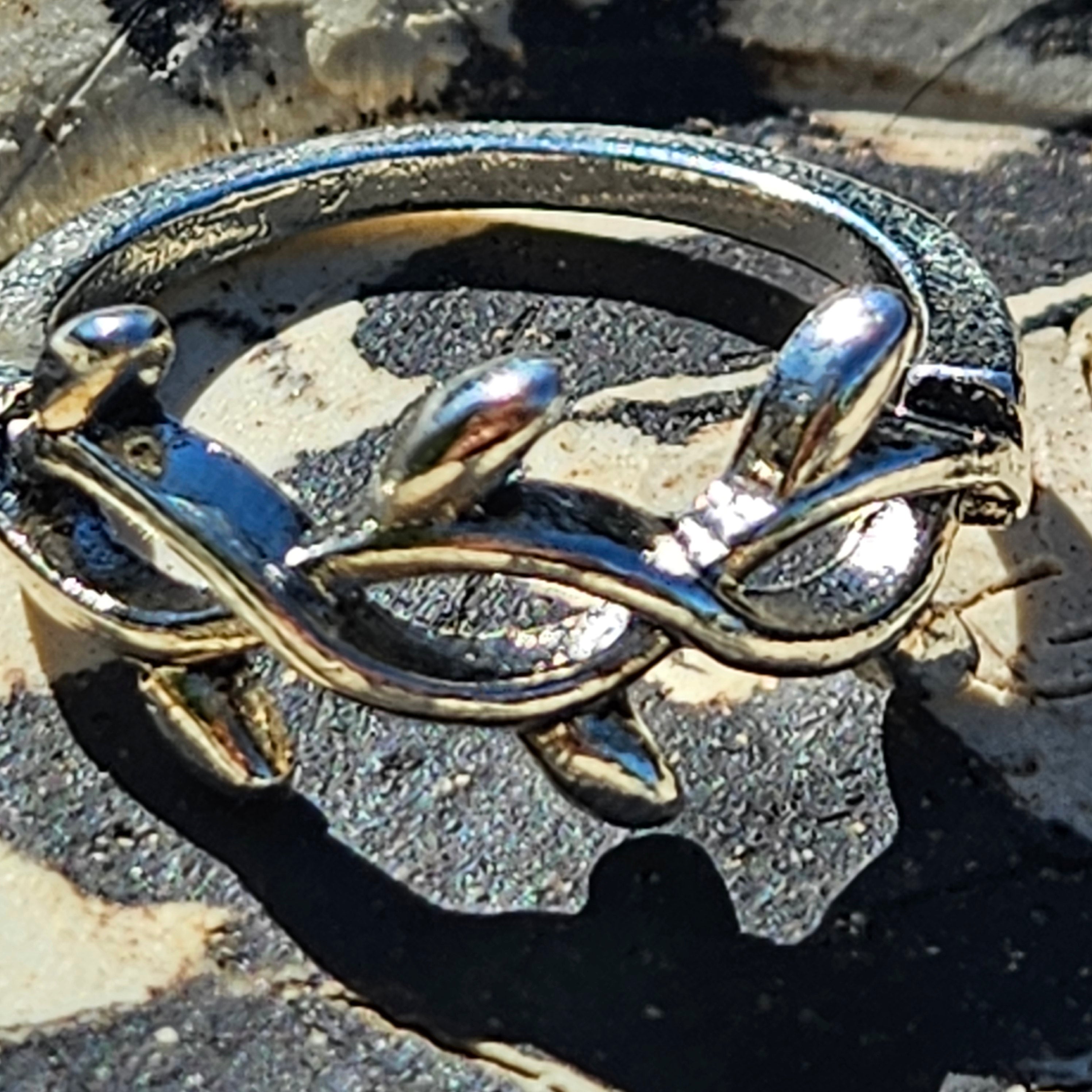 silver plated vine ring with twisted branch and leaf design polished finish size 5.5